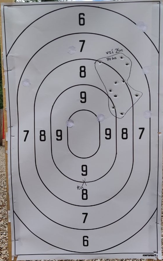 First group at 25 meters with the UZI